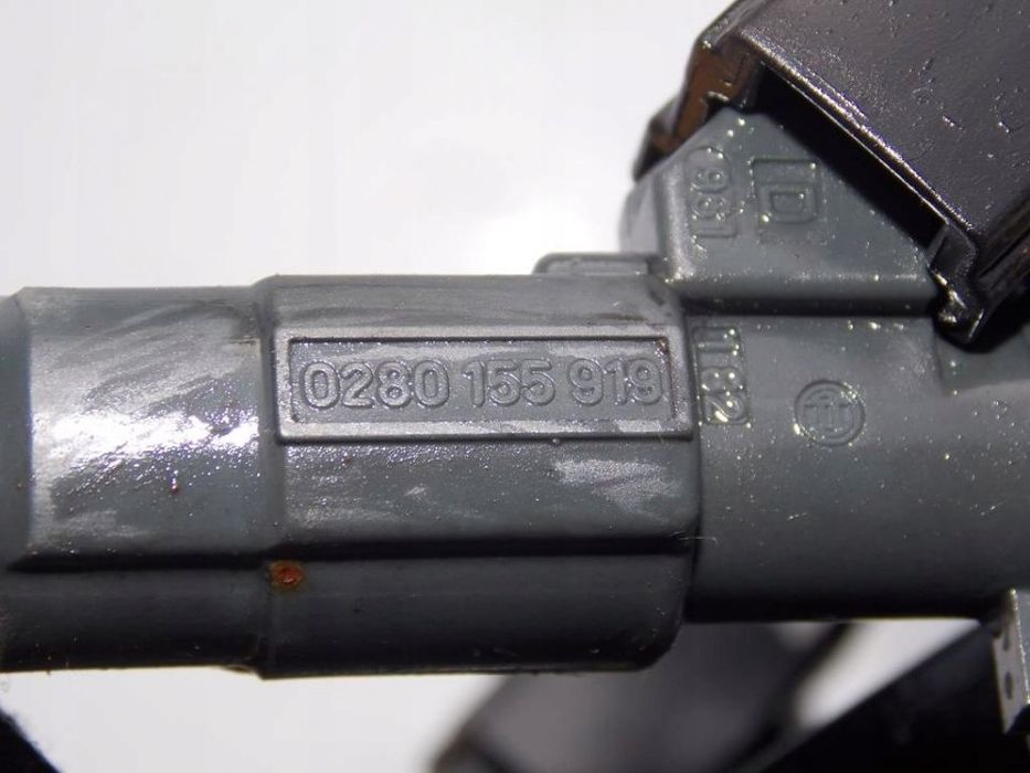 vw polo 6n2 1.0 1.4 mpi lupo wtryskiwacze listwa