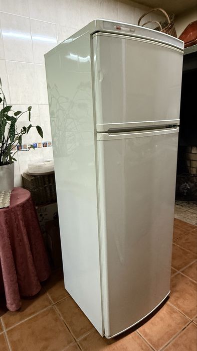 Frigorífico Teka em excelente estado — pronto a usar!