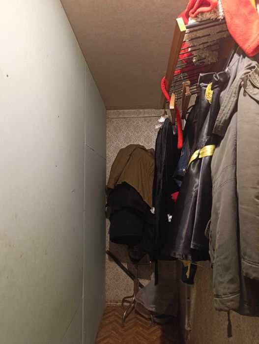 Продам 3-х комнатную на Днепрострое