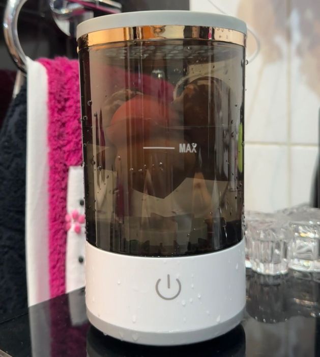 Limpador de pincéis elétrico