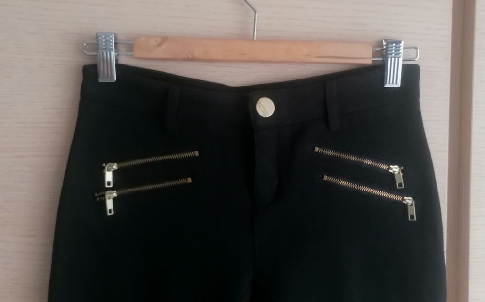 Czarne cygaretki bershka 36