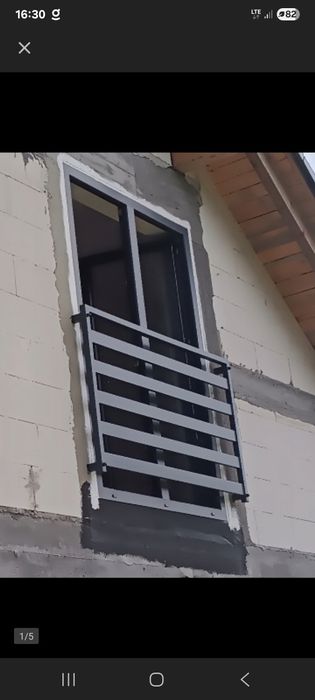 Balustrady wewnętrzne i zewnętrzne, francuzy, harfa
