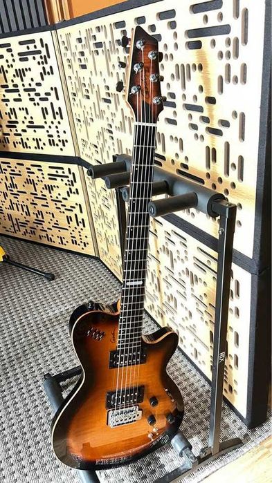 PACK Godin LGXT (Cognac Burst) - guitarra eléctrica, com piezo e pickup MIDI  + Roland GR-55 + pickup GK3 + CABO GKC-5