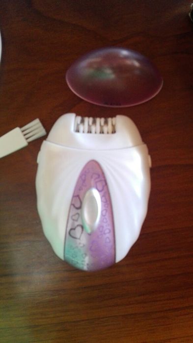 Depiladora AEG como nova