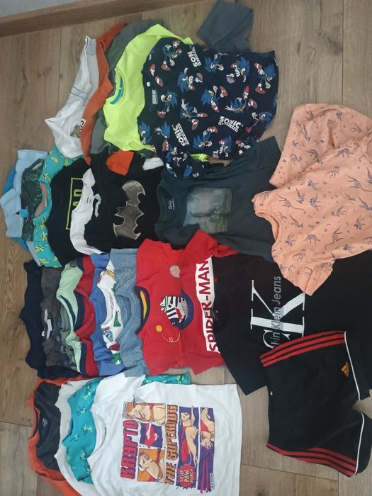Zestaw ubrań chłopięcych 98/104
