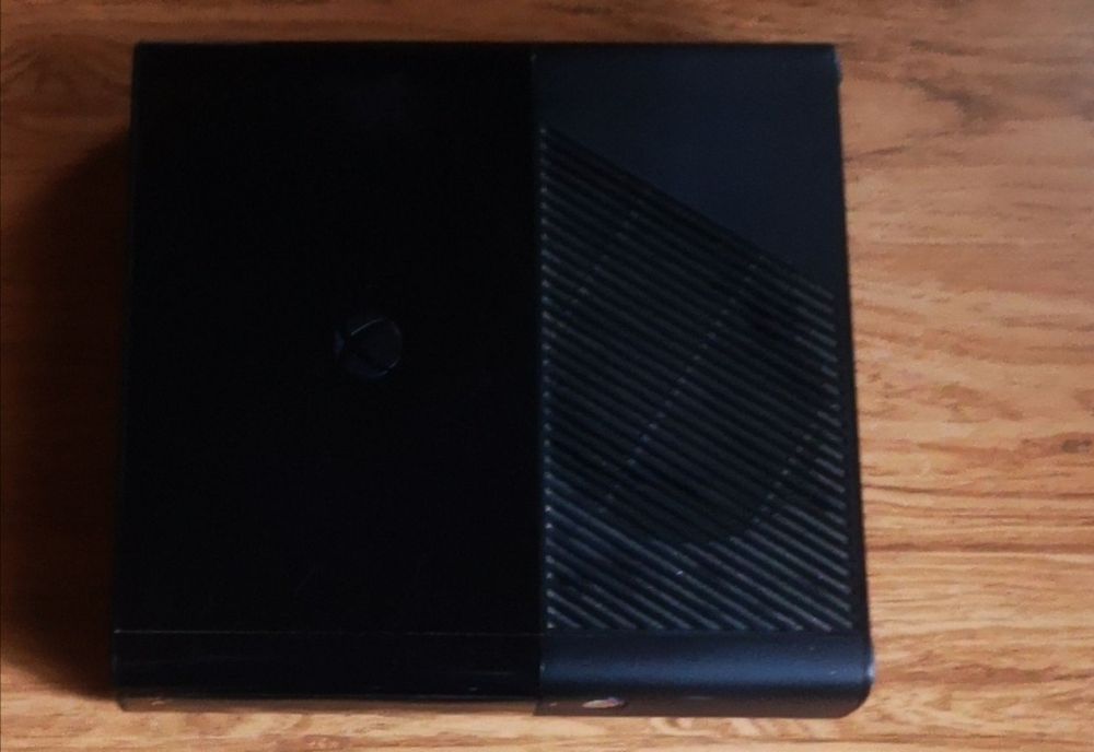 Xbox 360 E Slim Uszkodzony Opis