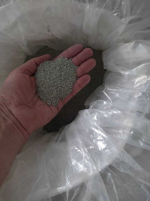 Бентоніт/наповнювач Грузія фракція 1-2 мм