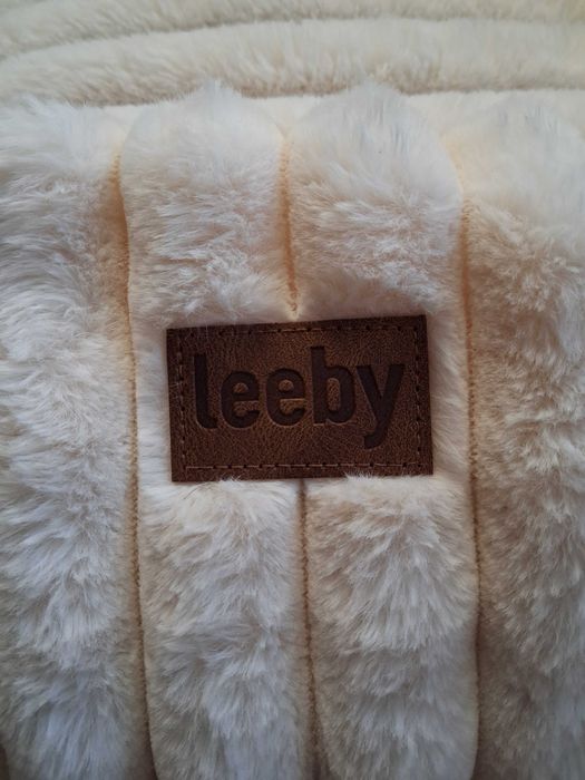 Cama de gato em pelo da Leeby