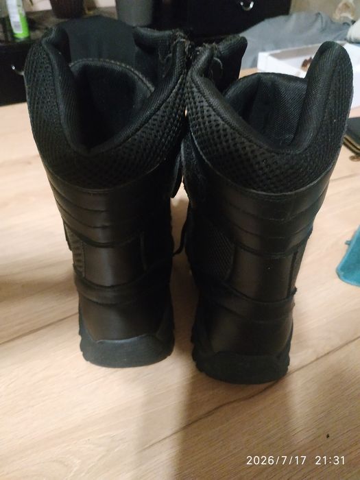 Sprzedam buty militarne