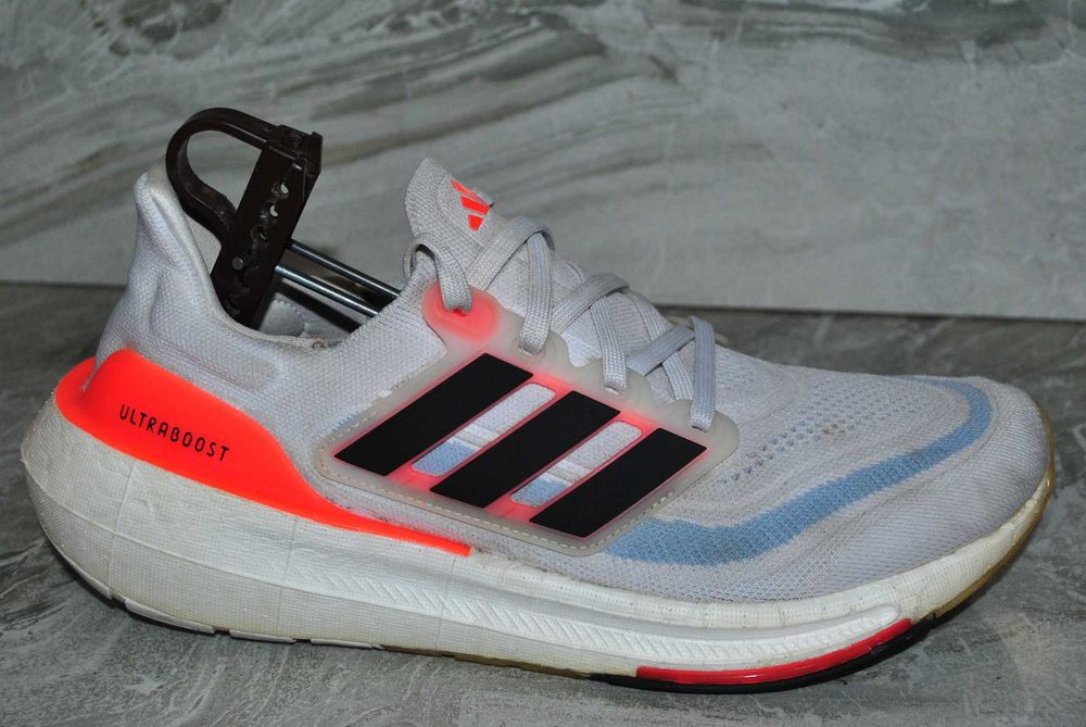 adidas ultra boost кроссовки 42 размер