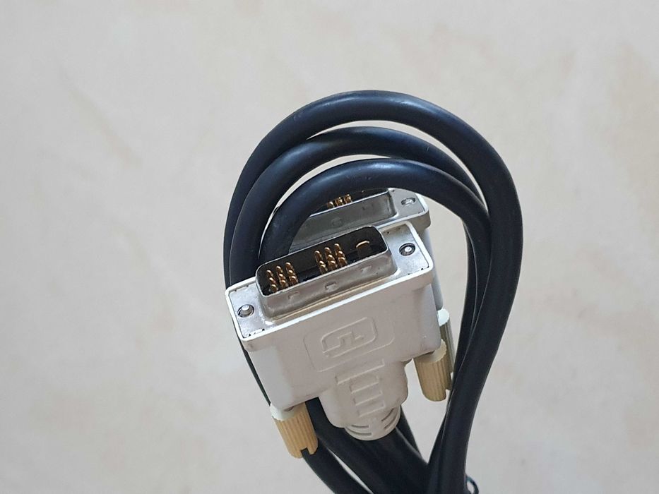 Kabel DVI-D do monitora