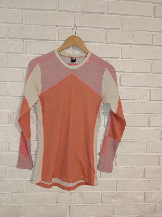 Termiczna wełniana bluzka helly hansen merino wełna outdoor na nart