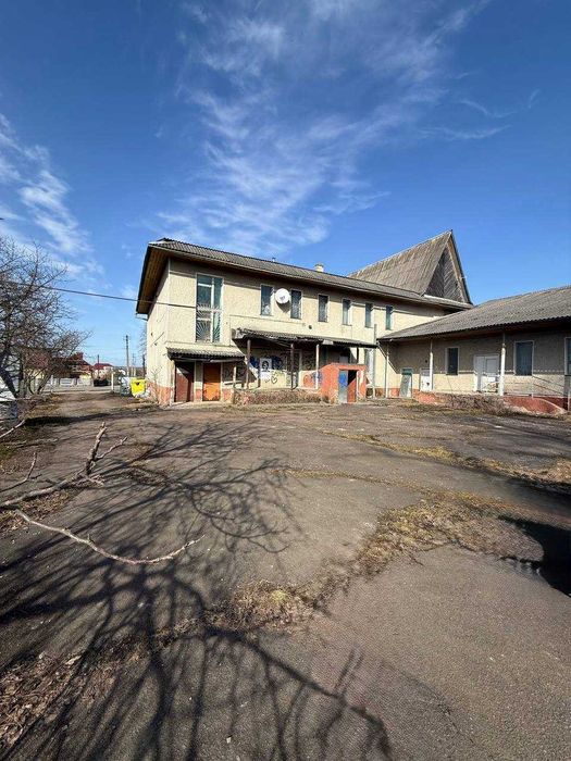 Прподаж кмерційного приміщення