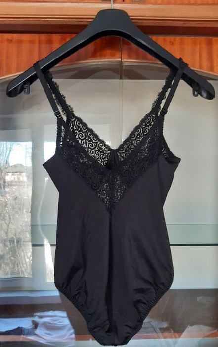 Роскошное кружевное женское белье