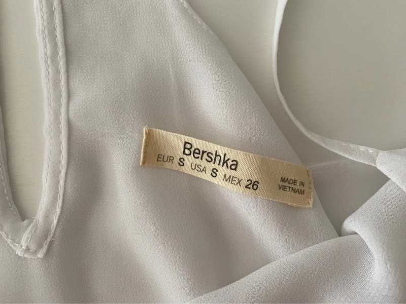 Top branco Bershka