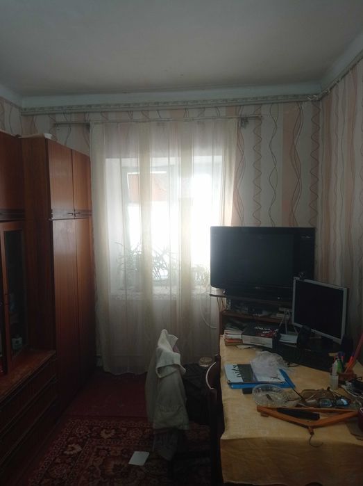 Продаю каменный дом в Яськах