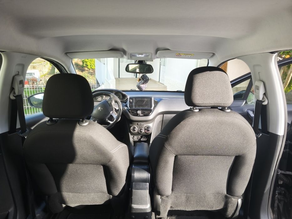 Peugeot 208 1.6bluehdi