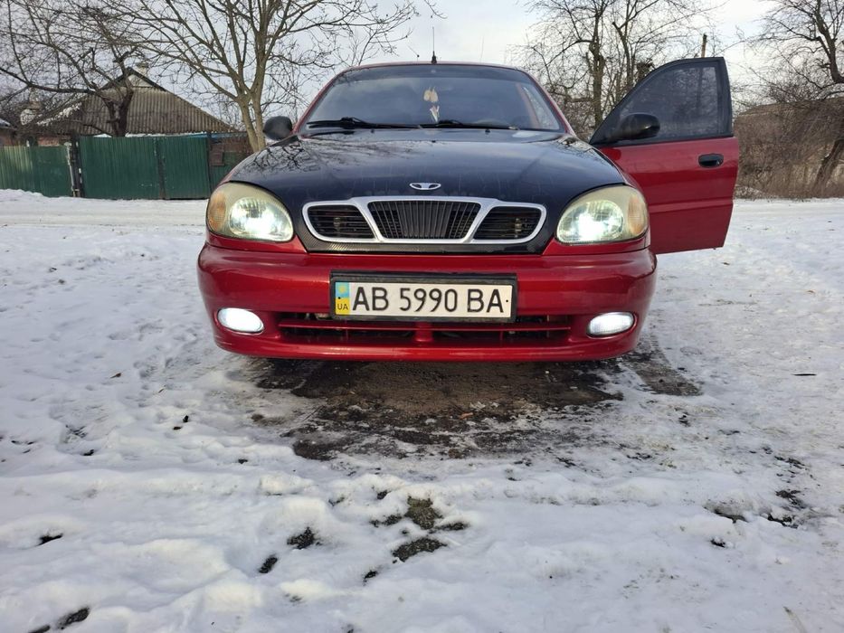 Ланос 2008  1.5 бенз рік один власник з салона