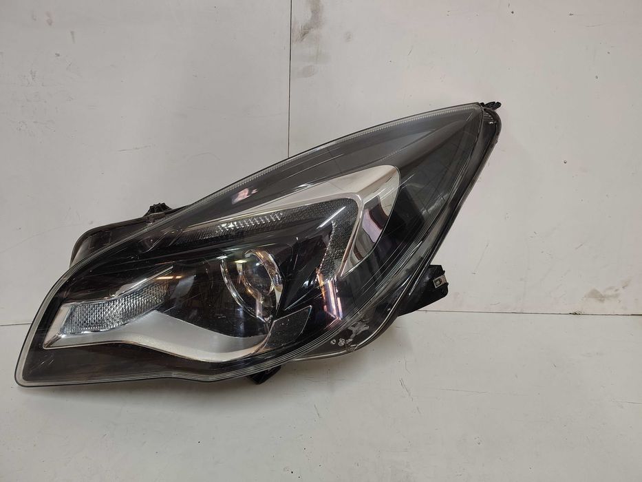 Przednia Lewa lampa Opel Insignia A lift Led Soczewka Oryginał bez uszkodzeń. Europa