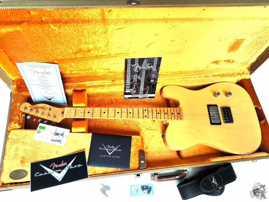 1 of 60 Fender® Custom Shop Limited Edition Esquire® Relic '2014 Nocaster Blonde