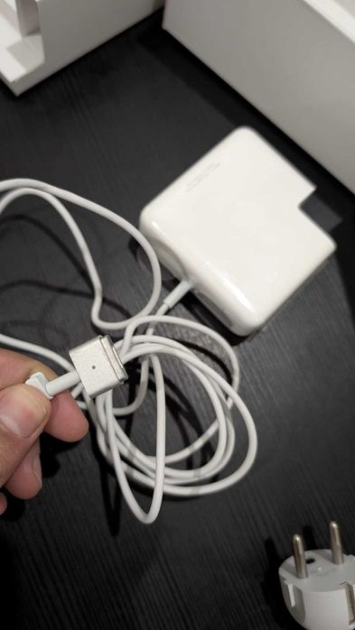 Carregador Original Macbook MagSafe 2 85W Power Adapter