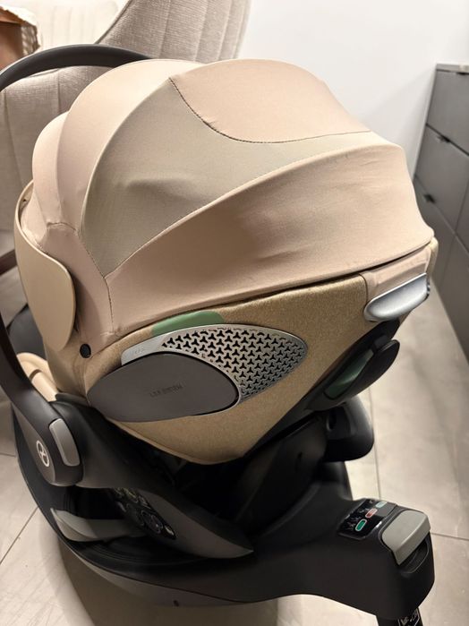 Fotelik samochodowy baza isofix  nosidło nosidełko cybex cloud T