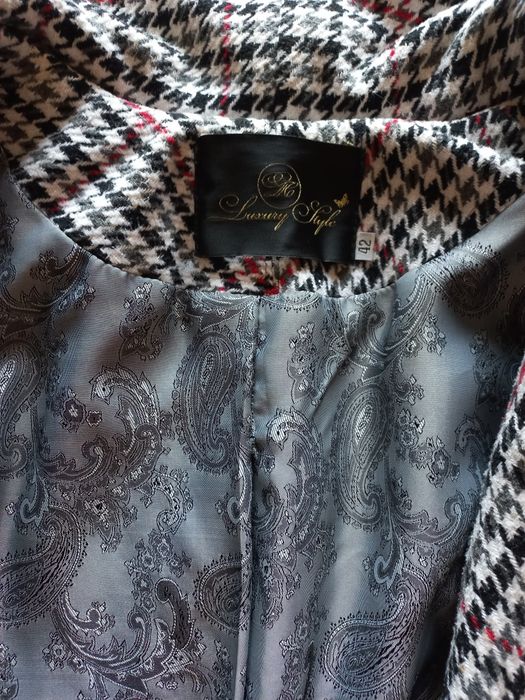 Пальто жіноче демисезонне