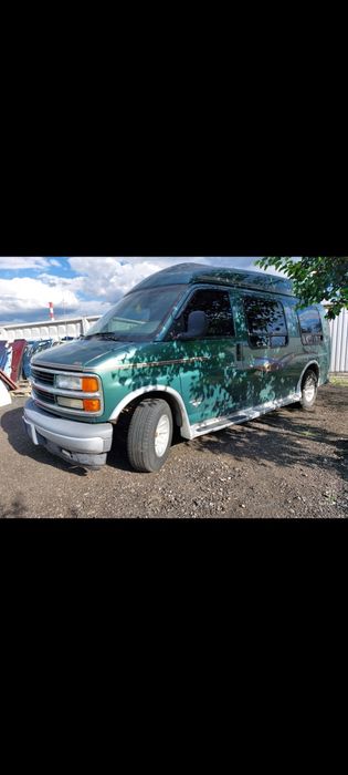Chevrolet express 2000 5.7  Vortex разборка запчасти.
