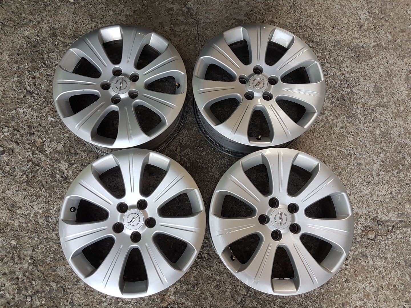 Диски титановые R17 5x110 Opel (Опель) 4шт.: 60 $ - Диски Чернівці на Olx