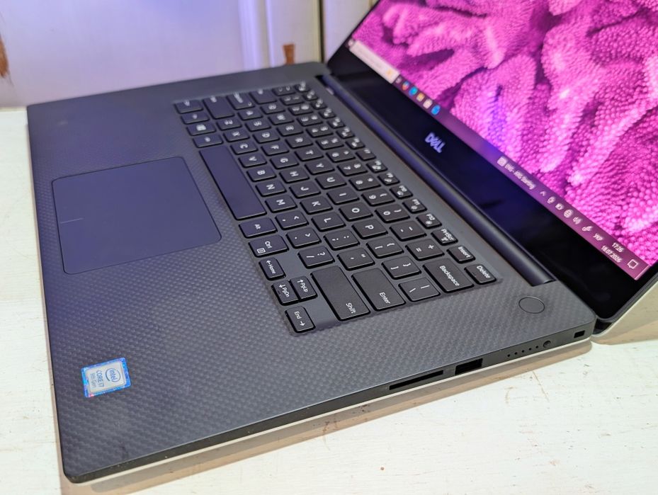 Dell XPS 7590 4K_i7-9750H_GTX 1650
