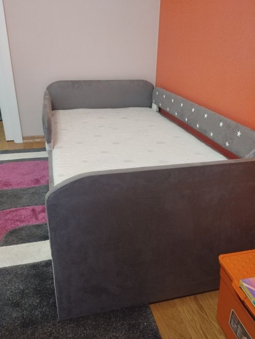 Łóżko dla dziewczynki śliczne nowe