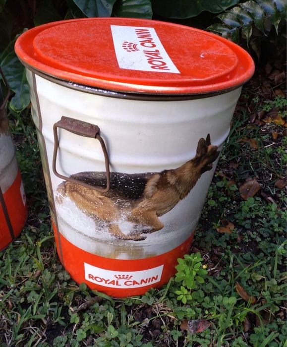 Barris Para Armazenar Comida De Cão