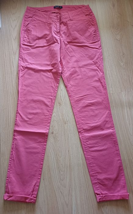 Spodnie Tatuum w stylu casual smart