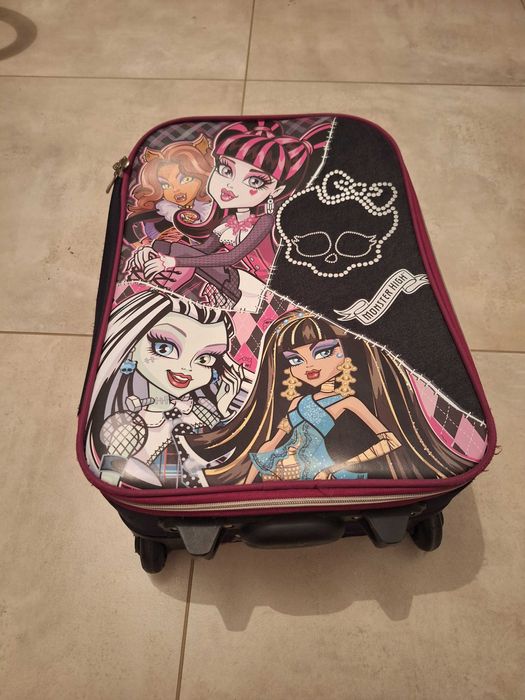 Sprzedam - walizka dziecięca wymiary  52cm x 36cm x 18cm