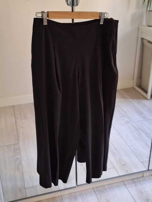spodnie 7/8 bermudy eleganckie czarne w kant szeroka nogawka