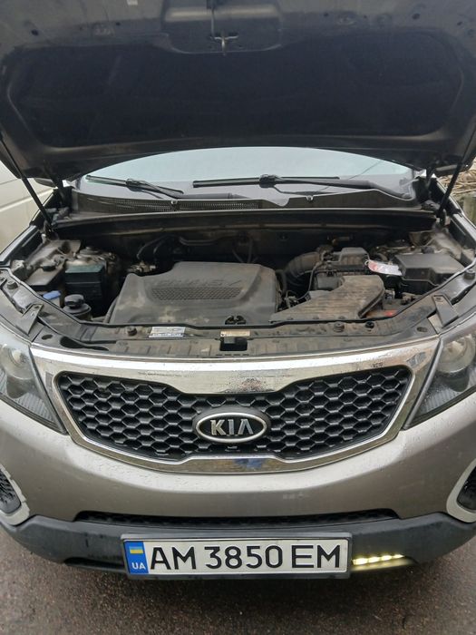 Продам KIA Sorento 2010