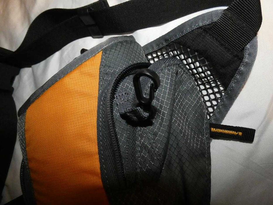 saszetka na butelkę DEUTER