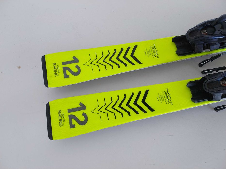 Narty VOLKL racetiger SC 12 limited 153 CM (2)
