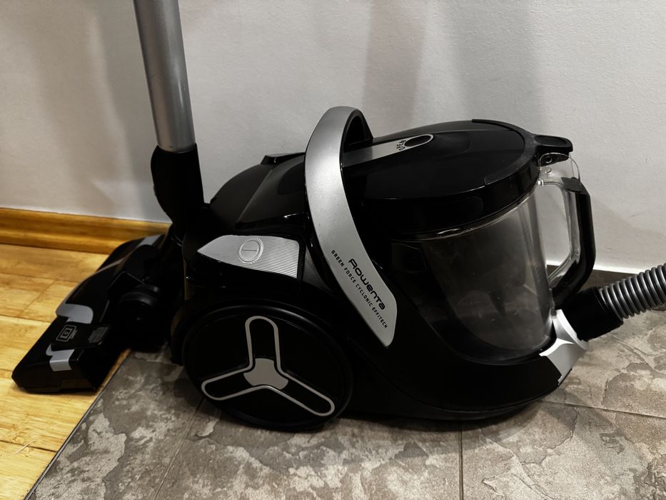 Продам пылесос Rowenta Green Force Cyclonic Effitech
