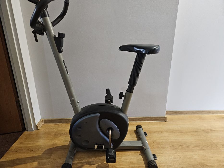 Sprzedam w pełni sprawny rowerek stacjonarny