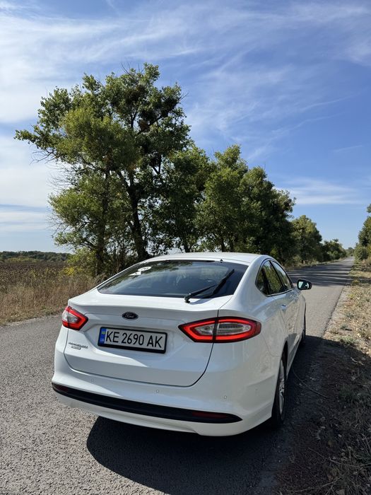 Ford Mondeo 2017 VIN WF0EXXWPCEHK43068 фото оголошення 4 з 8