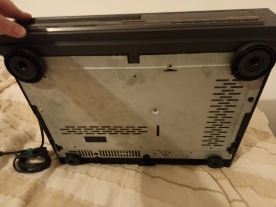Leitor VHS  para peças (?) Mitsubishi HS-M54