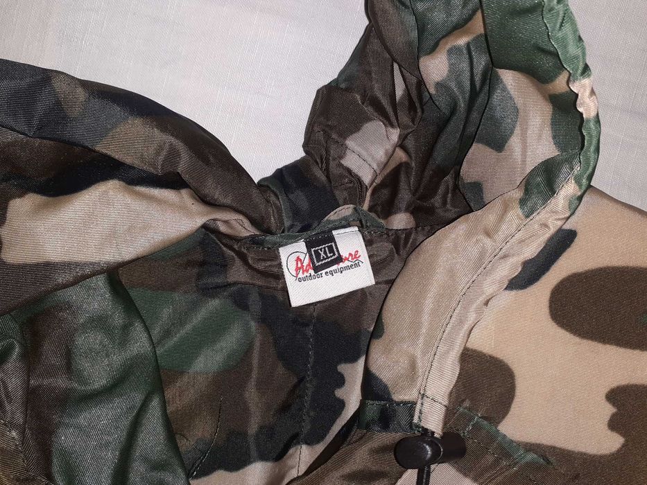 Спасательный  жилет Аdventure водный + Сиденье мягкое с сумкой.