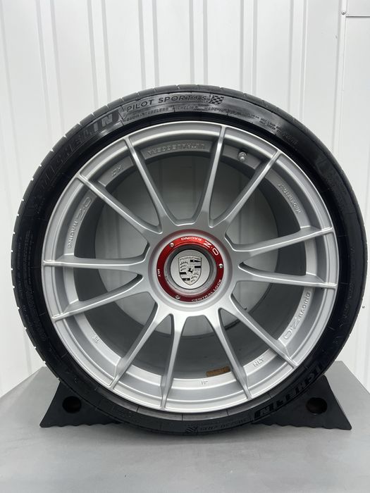 Alufelgi KOMPLET Oz Racing 19 cali Central Lock Porsche 911 GT3 GT4
