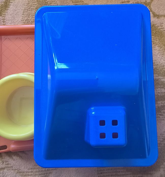 Domek dla myszki lub chomika nowy z drobnymi uszkodzeniami