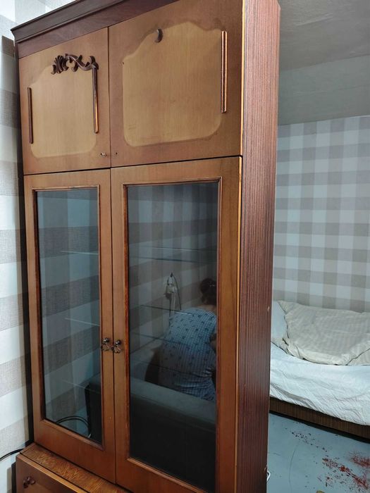 Віддам даром три шафи