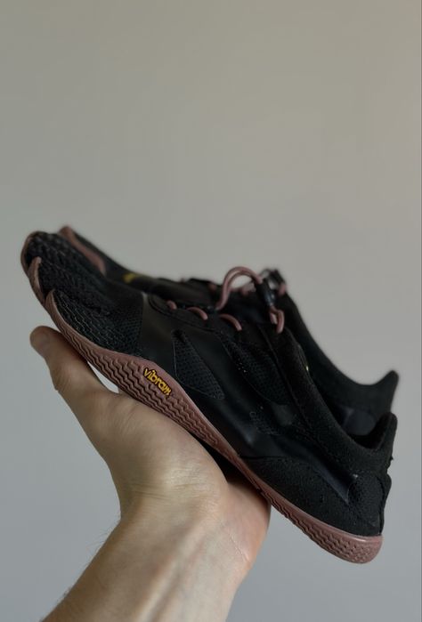 Взуття Vibram Fivefingers 37