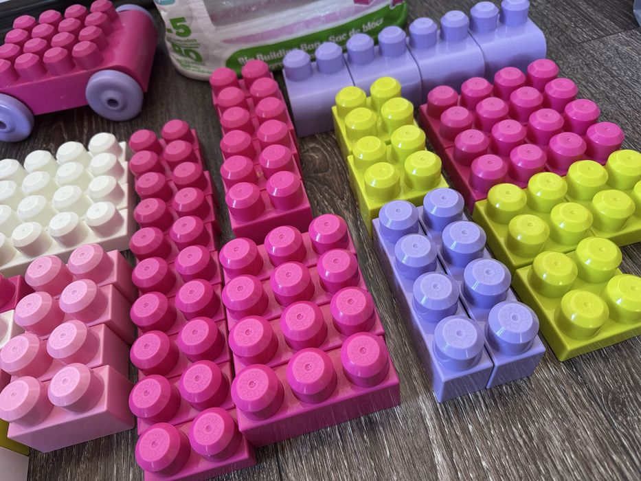 Мега Блокс Lego 80 деталей