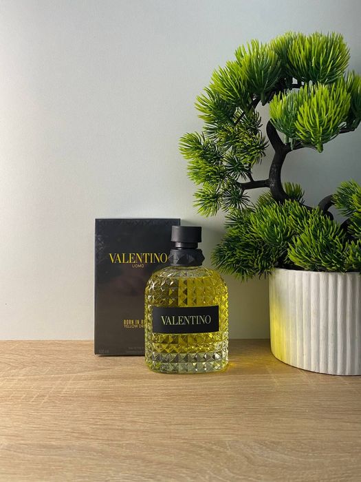 Valentino Uomo Born In Roma Yellow Dream 100 мл. Premium.