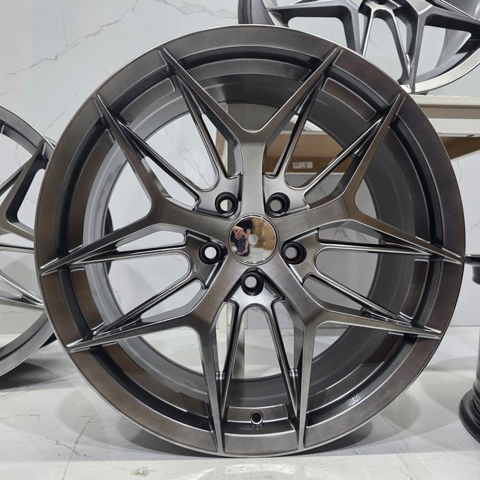 Jantes 18" Compatíveis HRE 5x120 BMW